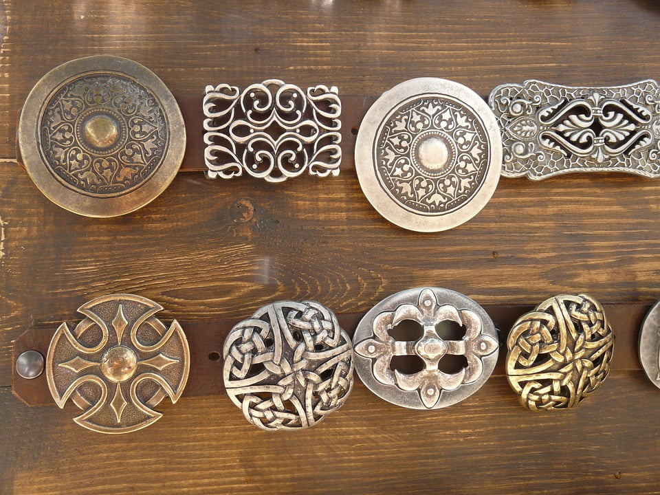 Decorative belt buckles Clearance