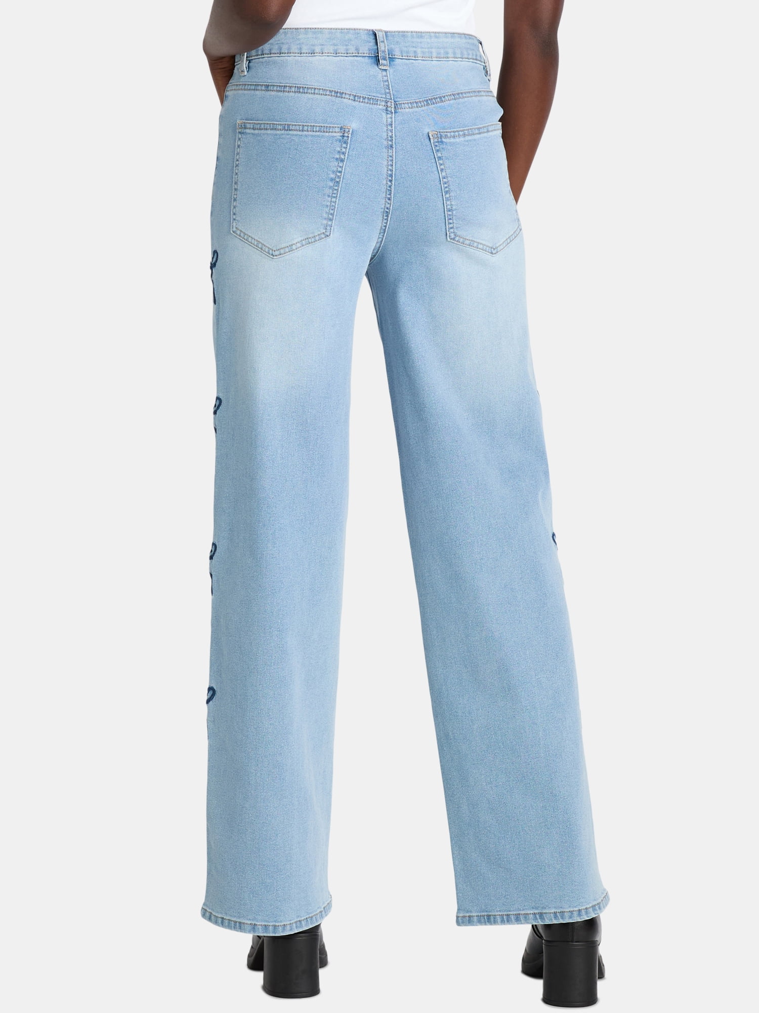 Madden NYC Women's Ultra 90s Fit Jeans with Embroidery, 32" inseam, Sizes 00-18