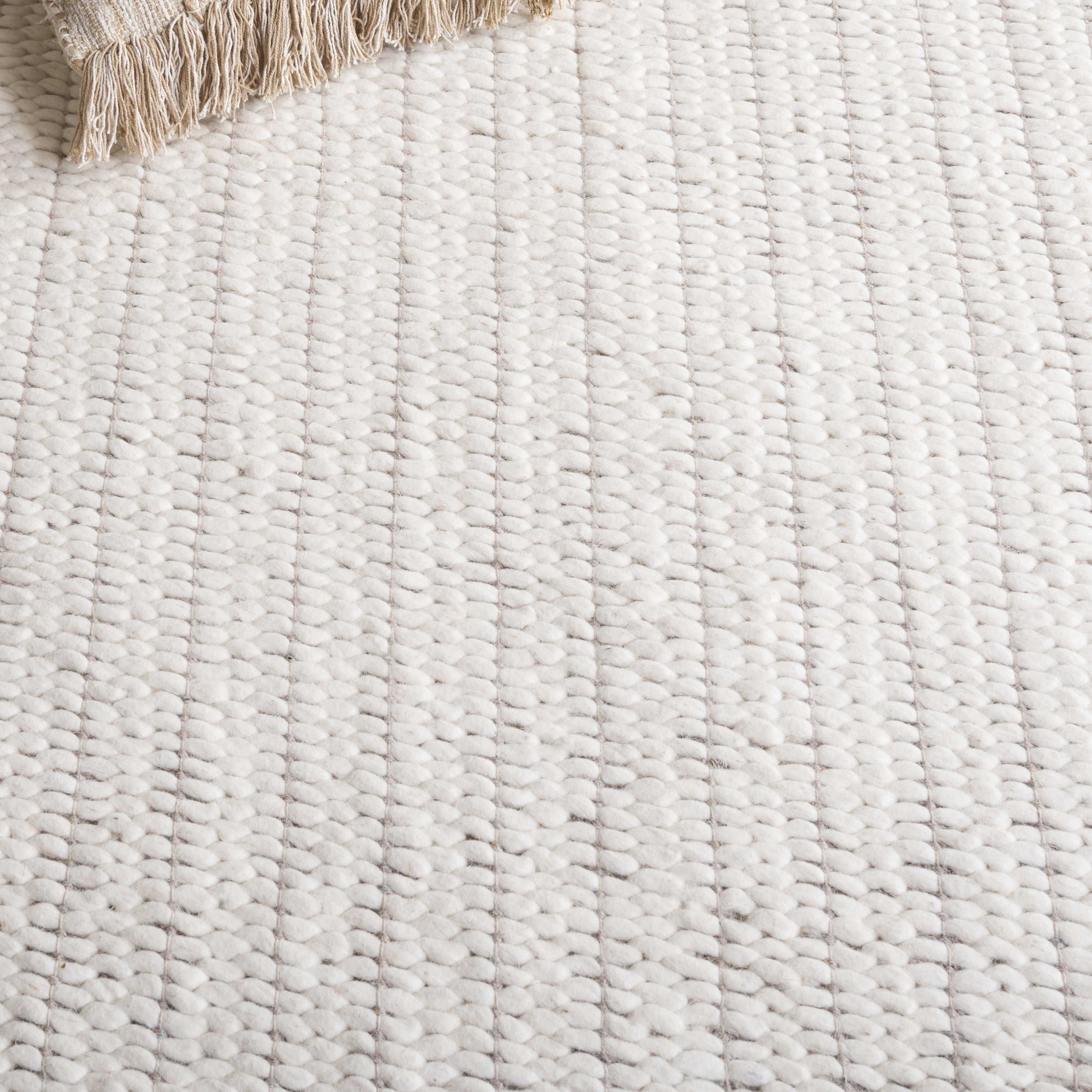 SAFAVIEH Natura Isidor Striped Area Rug, Ivory, 5' x 8'
