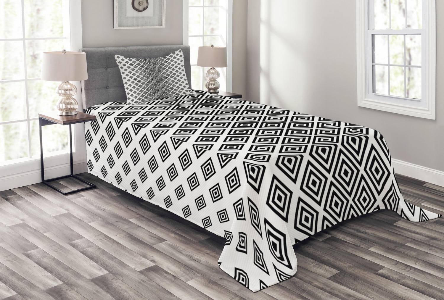 Abstract Bedspread Set, Vertical Square Shaped Geometric Pattern