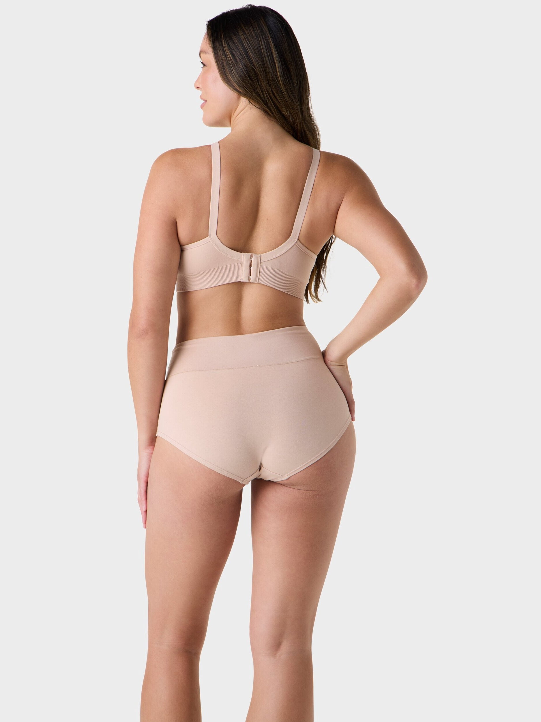Ingrid & Isabel For Every Belly Women's Maternity Seamless Nursing and Pumping Bra, Sizes S-4XL