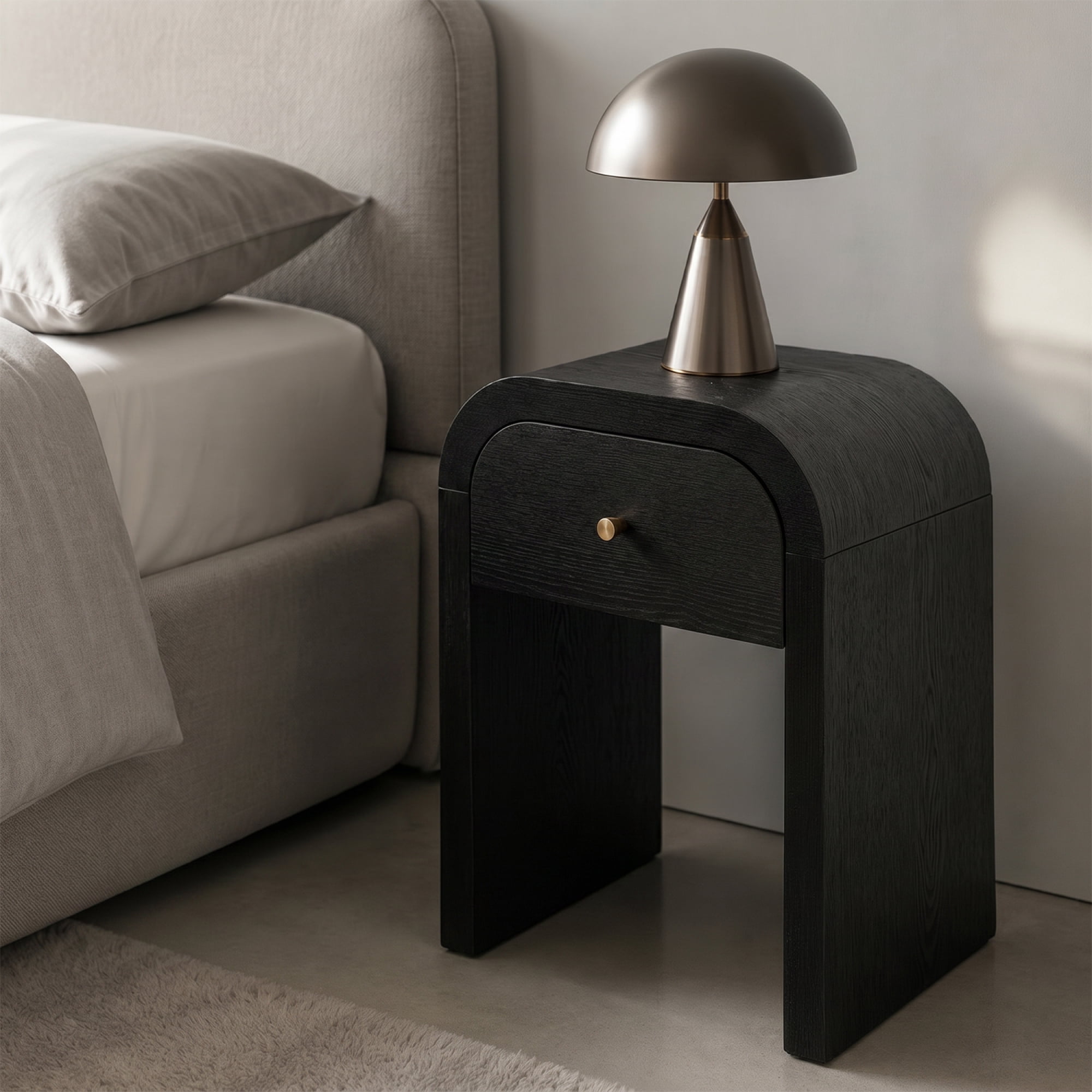 Leumius Curved Side Table with 1 Drawer Nightstand Side End Table with Rounded Edge Tabletop for Bedroom Living Room Black