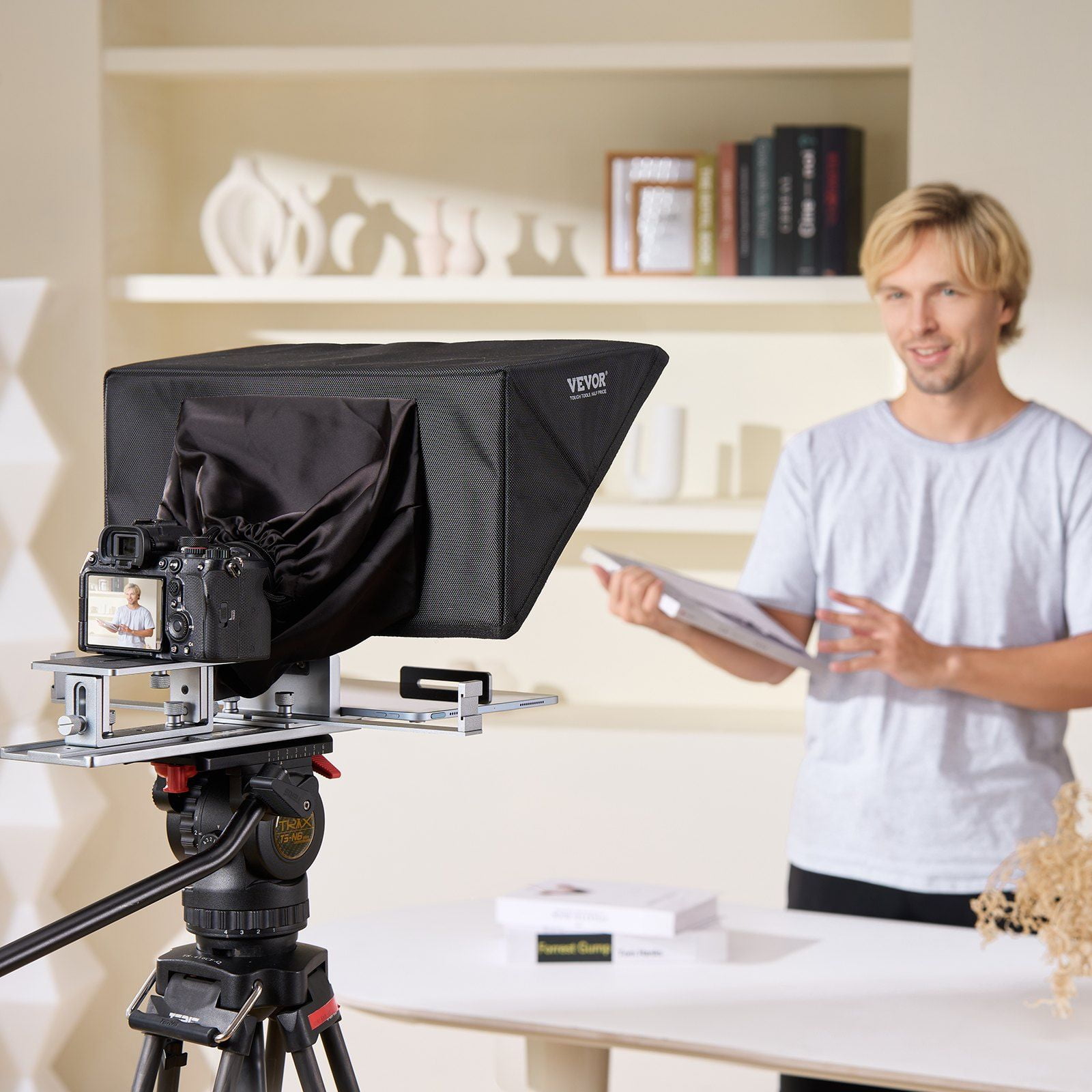 Adjustable 16'' Floor-Mounted Teleprompter with Remote - Perfect for Live Streaming on Phone & Webcam