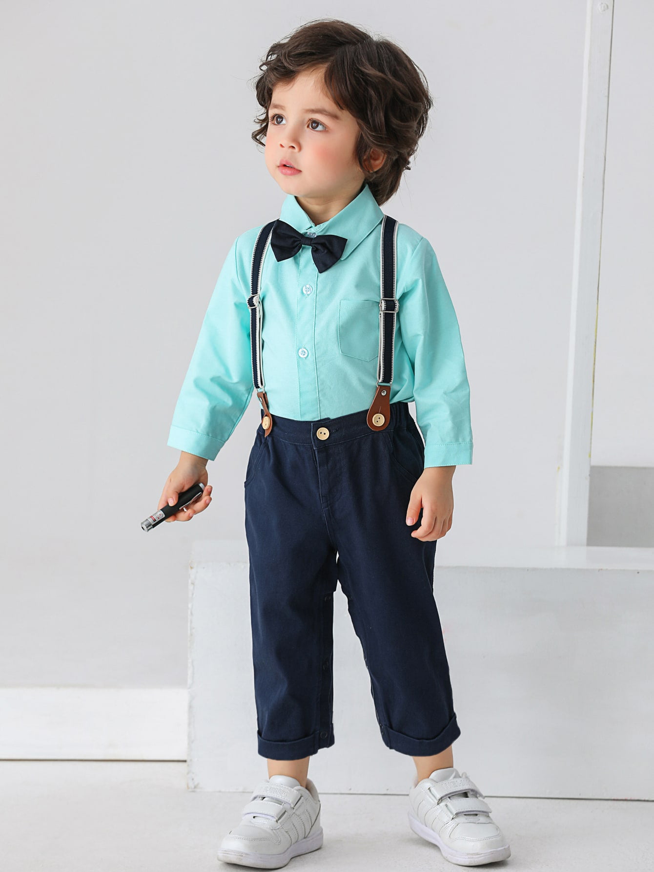 Details about   Newborn Boys 2x Set Bow Tie Long Sleeve Striped Shirt Suspender Short Pants Suit 