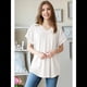 thumbnail image 4 of Blusas de Corta para Mujer Blancas M, 4 of 6