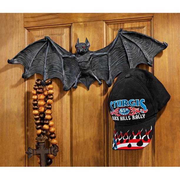 Design Toscano Vampire Bat Sculptural Hooked Wall Hanger Large
