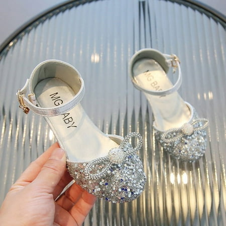 

Girls Leather Shoes 2023 Spring Korean Princess Bright Diamond Bow High Heel Shoes Student Campus Performance Crystal Shoes