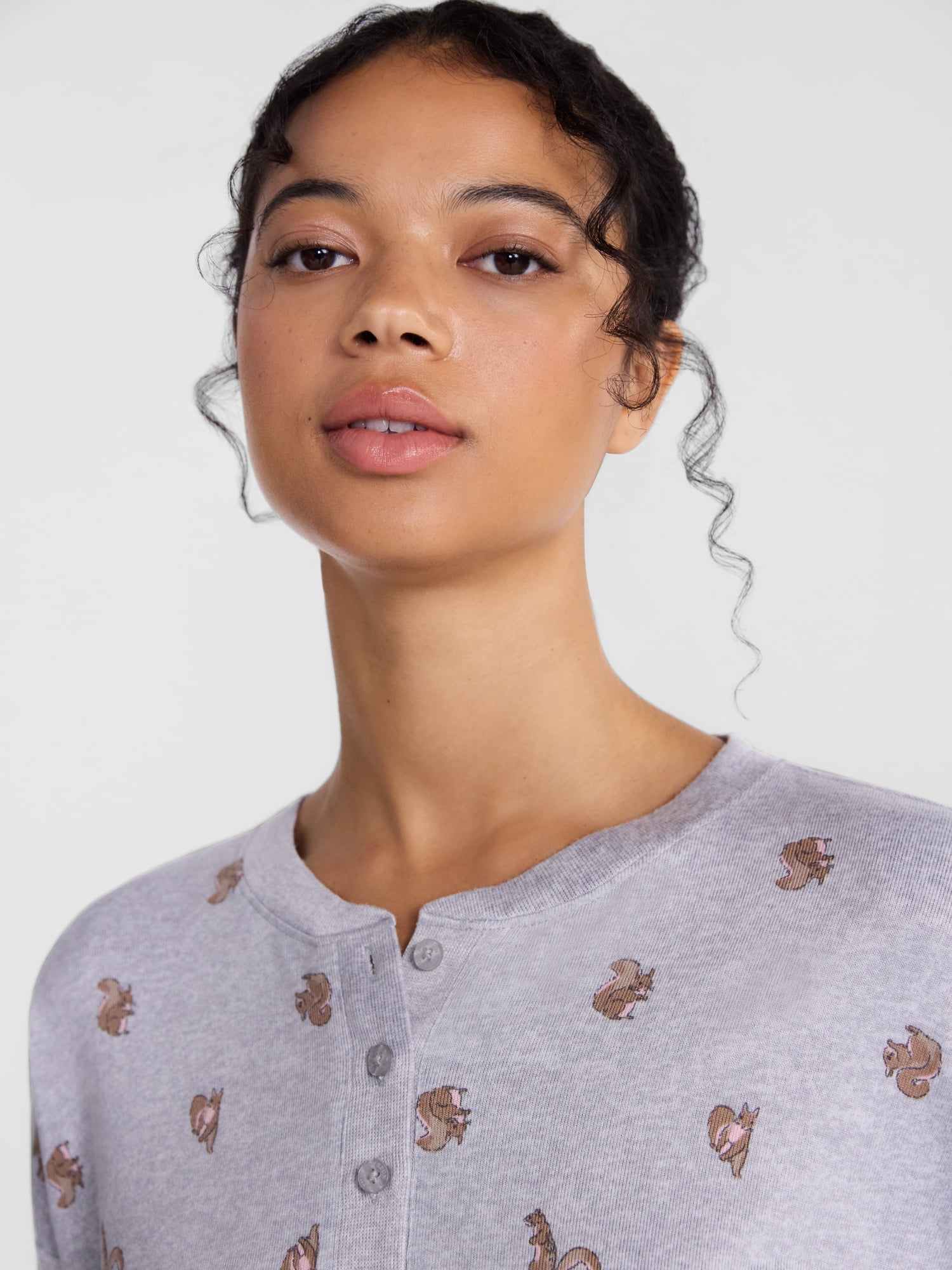 Joyspun Women's Cozy Lounge Collection Hacci Long Sleeve Henley Sleep Top, Sizes XS to 3X