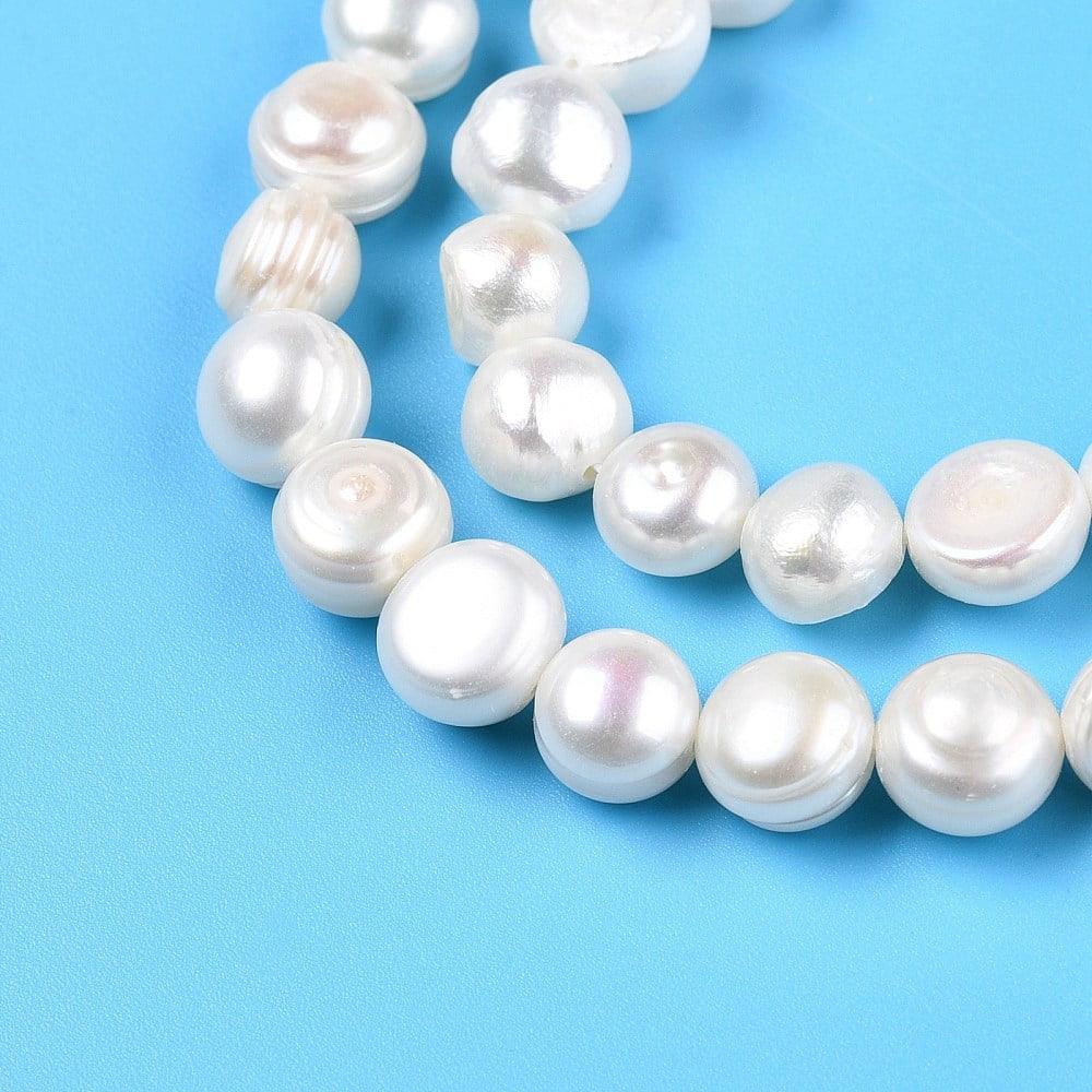 Natural Cultured Freshwater Pearl Beads Strands Two Sides Polished Creamy White 7~8x7~9x4~6.5mm Hole: 0.7mm about 46~47pcs/strand 13.78~13.98''(35~35.5cm)
