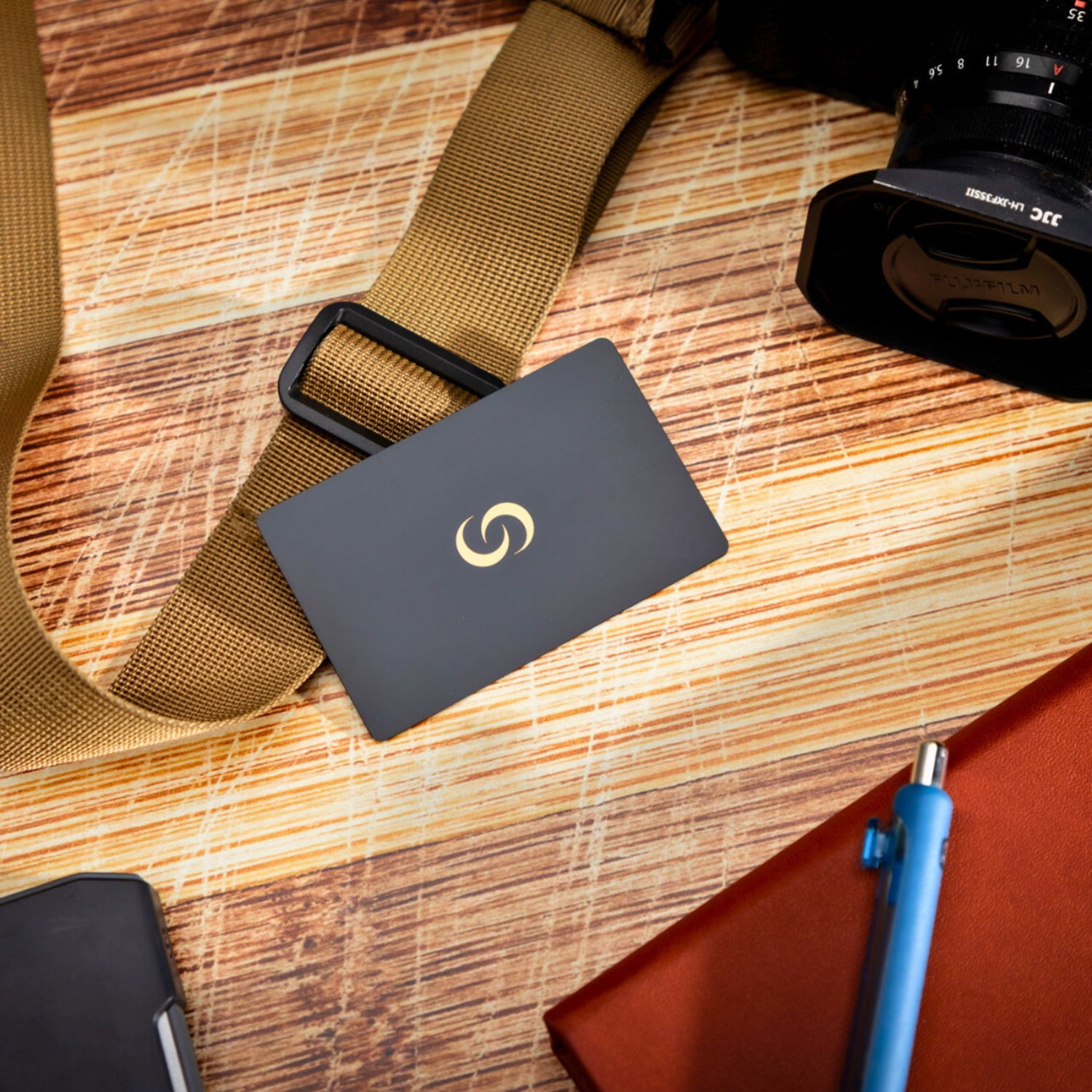 Contact Co. Smart Tap-to-Share Metal Card