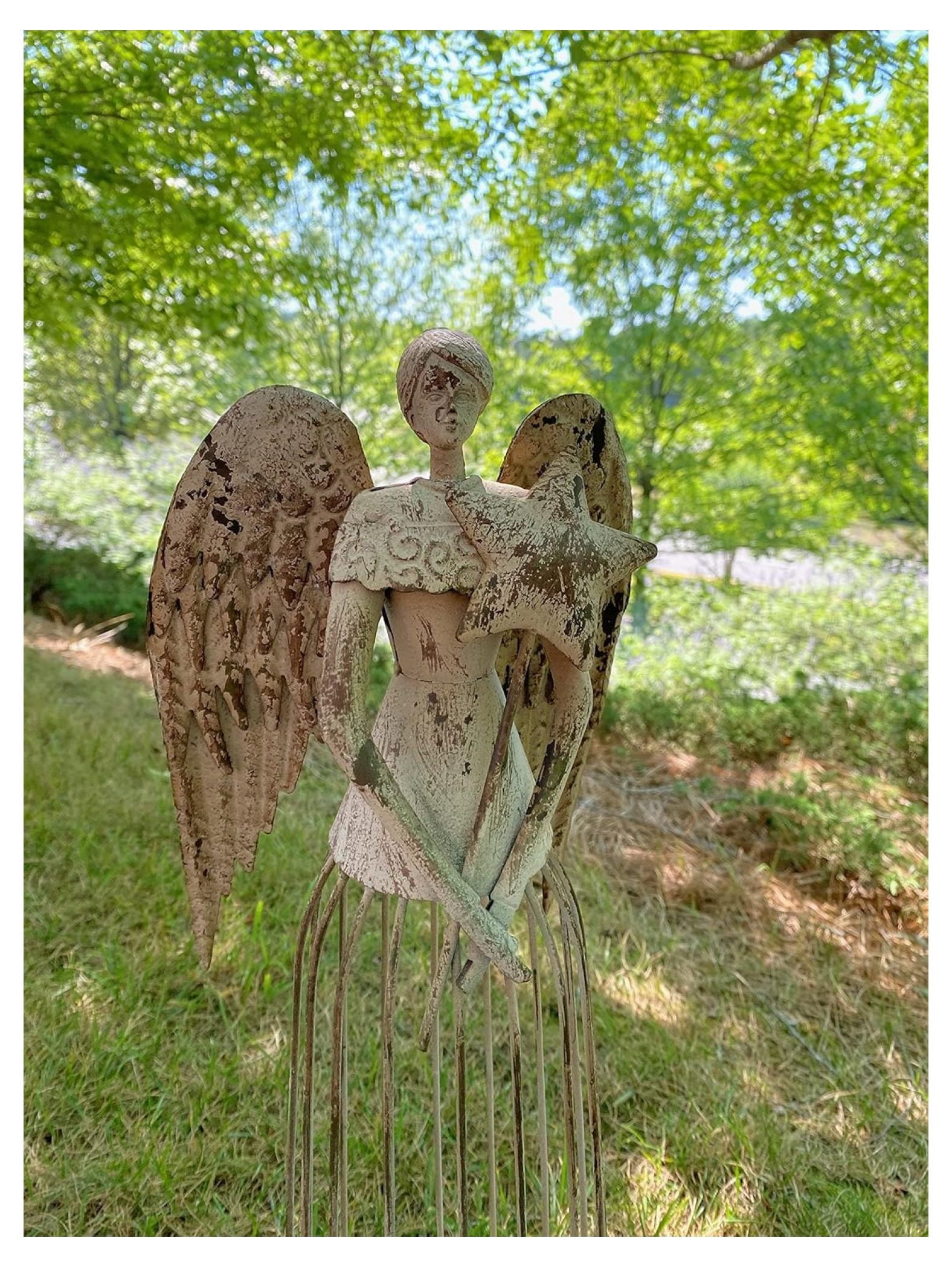 Garden Angel Statue - 26 Inch Rustic Metal Angel Sculpture Yard Art, Outdoor Home Decor, Antiqued Finish, Heavenly Gift for Garden & Patio