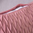 thumbnail image 4 of Madizz Juego De 2 Fundas De Almohada Decorativas De Terciopelo Súper Suave, 24.0 X 24.0 In, Cuadradas, Color Rosa Con Textura, Estilo Lujoso, Funda De Almohada Europea Para Sofá Dormitorio, 4 of 5