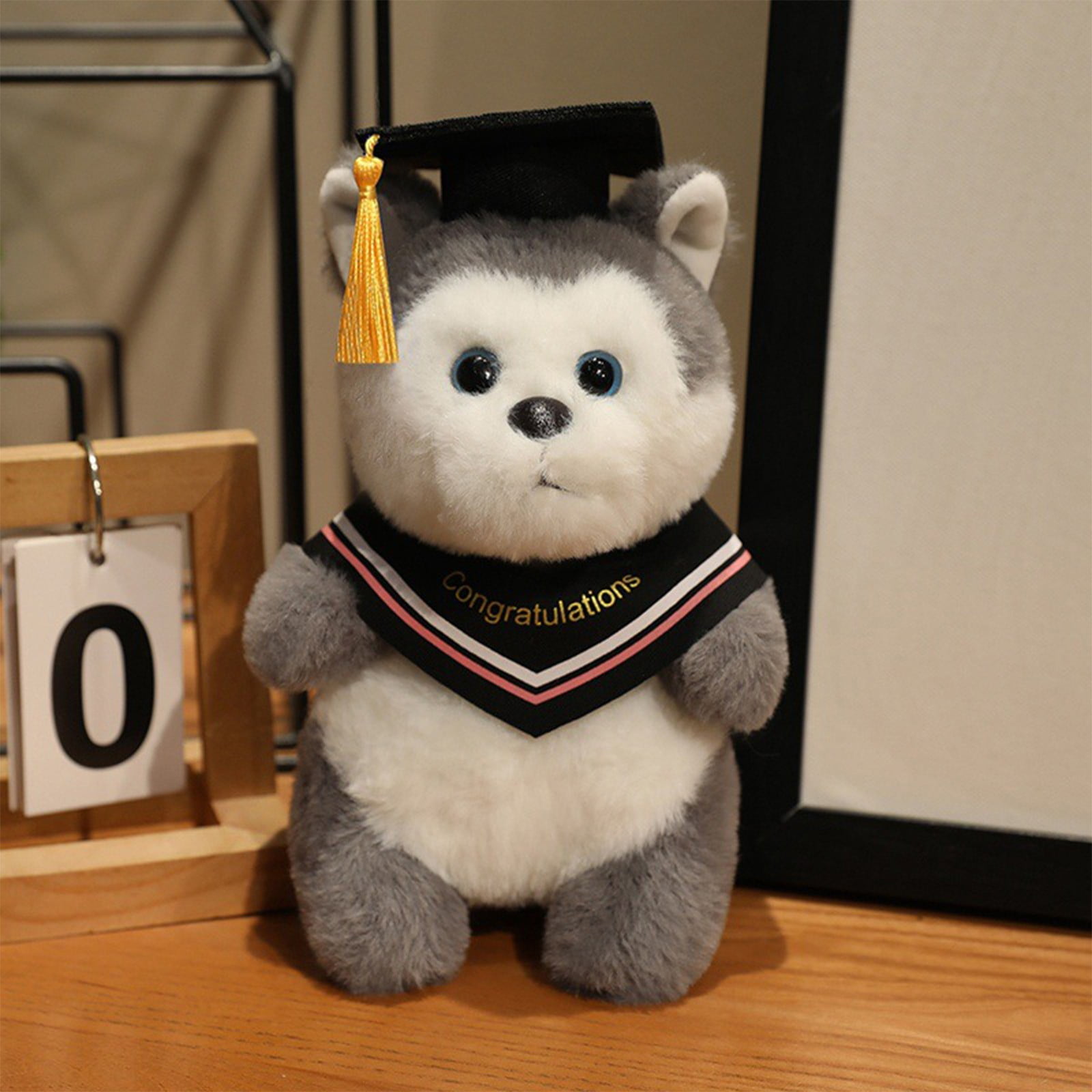 JilgTeok 4 Packs Graduation Wolf Doll with Hat Doll 2025 Graduation Plush Keepsake Gift Adorable Celebration Souvenir Home Decoration 4.7inch