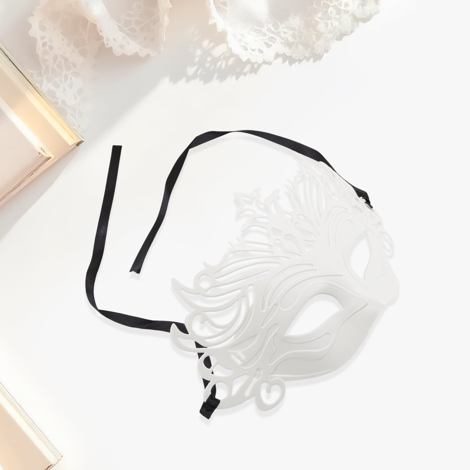 Unique Bargains 1 Box Elegant Half-face Party Mask White Pattern 1