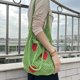 thumbnail image 4 of Bolsa De Hombro Bolso de viaje tejido para la playa, de supermercado con red de malla hueca, corazón para mujeres y niñas, 4 of 6