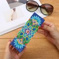 thumbnail image 2 of Estuches para gafas de sol con pintura de diamantes, estuche de almacenamiento, flores de Mandala JShteea  El nuevo, 2 of 9