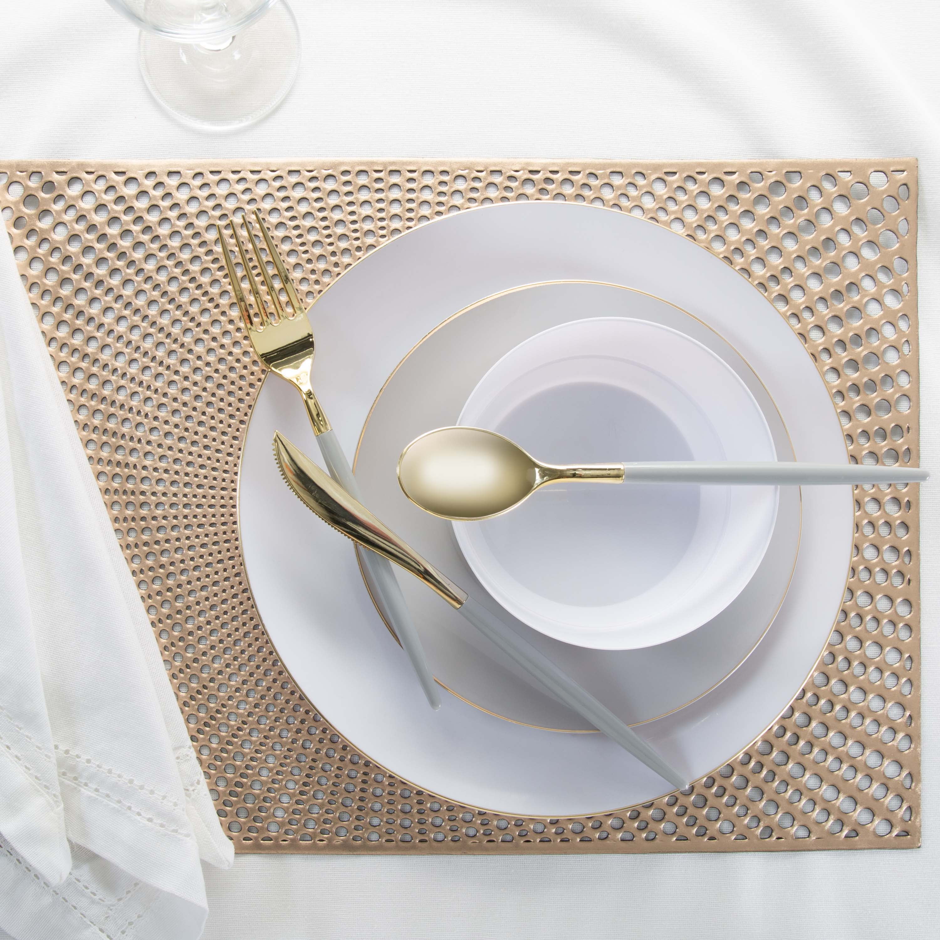 Home Details Set of Four Santorini Metallic Table Place Mat, Gold