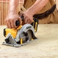 thumbnail image 4 of Sierra circular DEWALT DCS391P1 de 20 V como máximo, 6 1/2 pulgadas con 5 Ah, 4 of 4