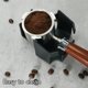 thumbnail image 3 of Soporte Para Portafiltro De Café, Estante Para Portafiltro De Café Estable Y Antiarañazos, Negro Para Portafiltro De 51MM, 53MM Y 58MM, 3 of 7