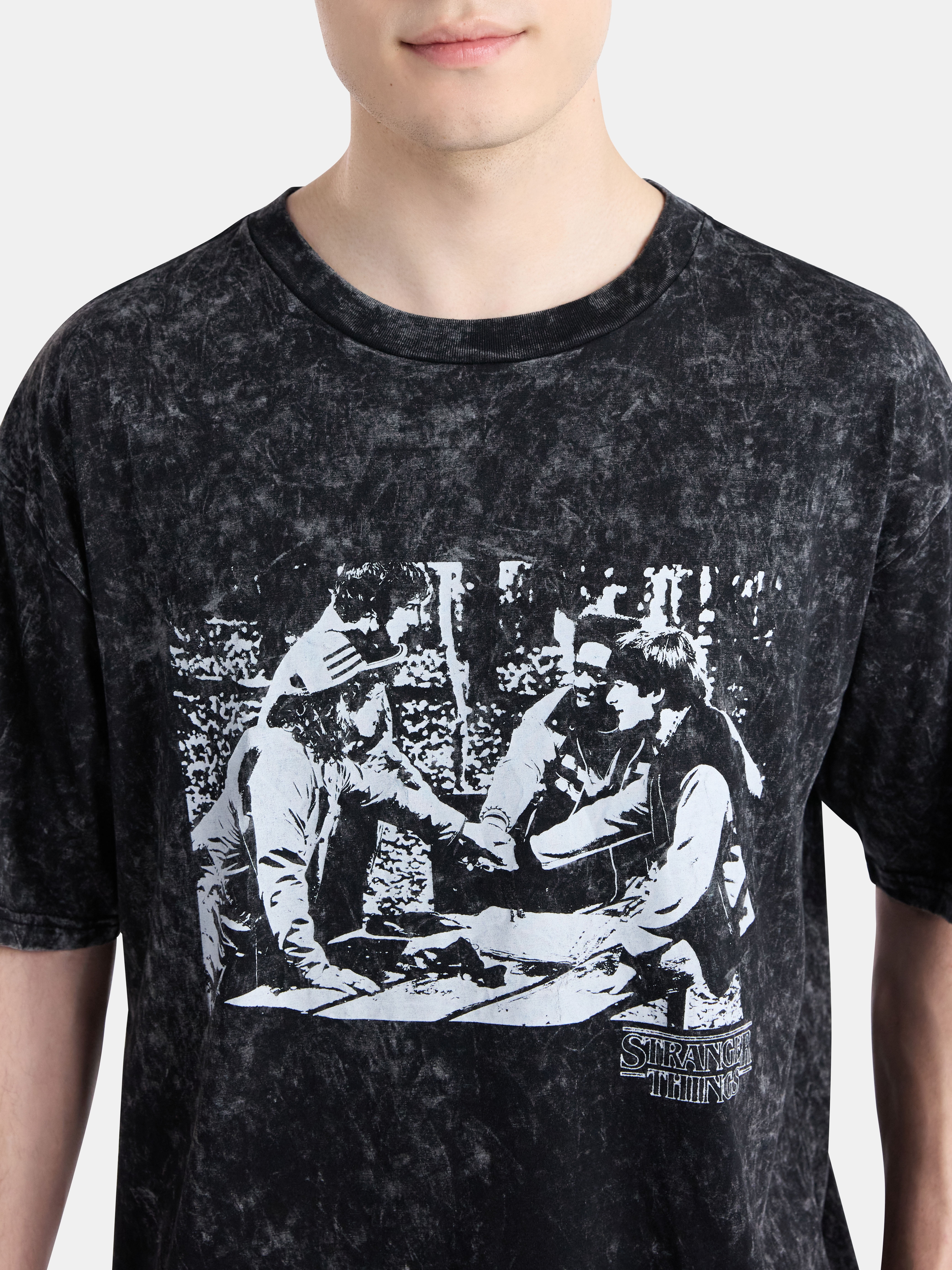 Netflix Stranger Things Strange Adventure Oversized Graphic T-Shirt from No Boundaries, Men's & Big Men's