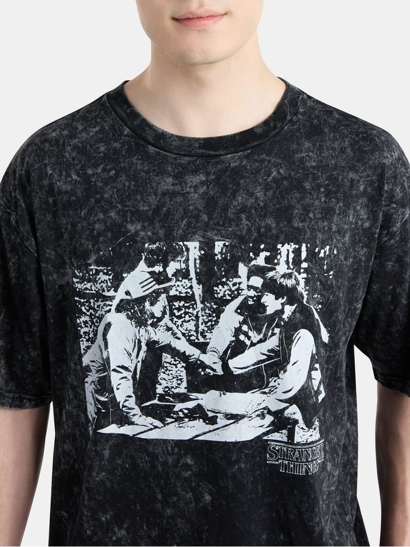 Netflix Stranger Things Strange Adventure Oversized Graphic