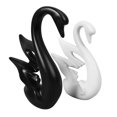 thumbnail image 1 of Escultura De Cisne, Figura De Cisne De Base Estable, 2 Piezas, Blanco Y Negro Para Estante De Gabinete, 1 of 8