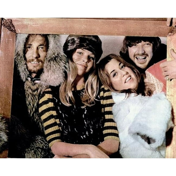 Mamas and the Papas Michelle Phillips Cass Elliott John & Denny pose 8x10 photo
