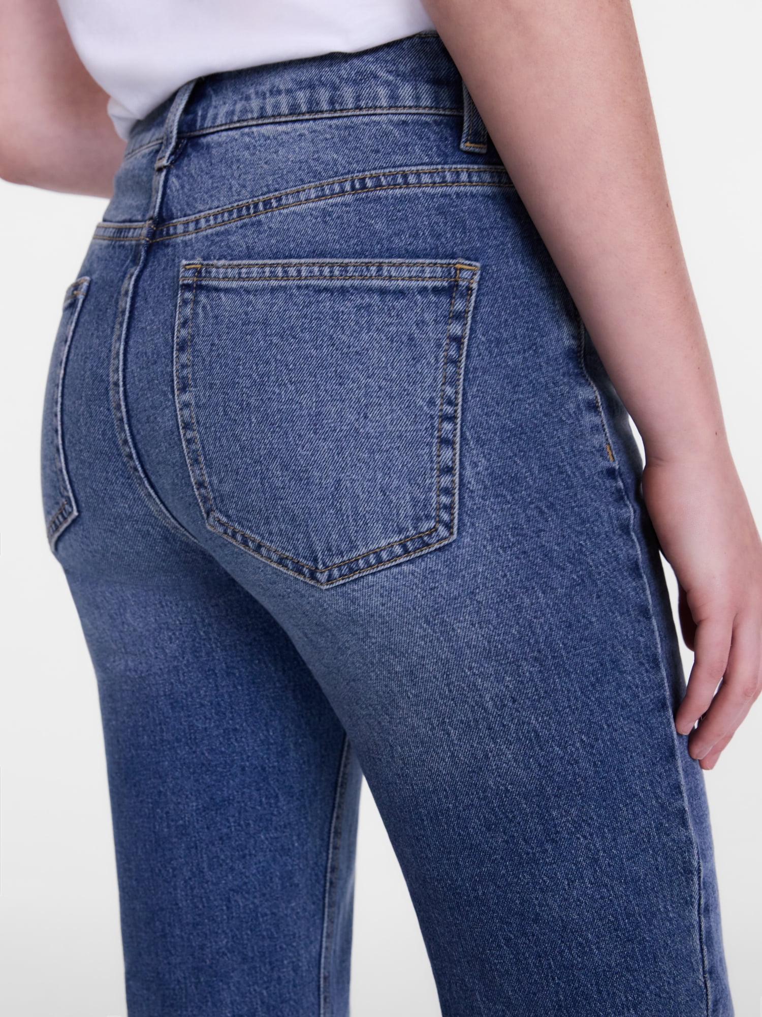 Scenario Women's High Rise Straight Leg Jeans, 30" Regular, 28" Short Inseam, Sizes 0-20, 10S-16S