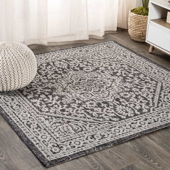 JONATHAN Y SANTA MONICA 5' Square Area Rug, Sinjuri Medallion Textured Weave - Gray/Black, SMB101D-5SQ