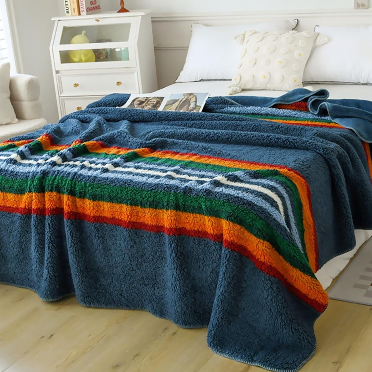 Levinis Boho Sherpa Fleece Blanket 90'' × 112'', Ultra Soft Aztec King Blanket for All Season, Cozy, Plush, Bohemian Throw Blanket for Bed/Couch/Sofa/Office/Camping