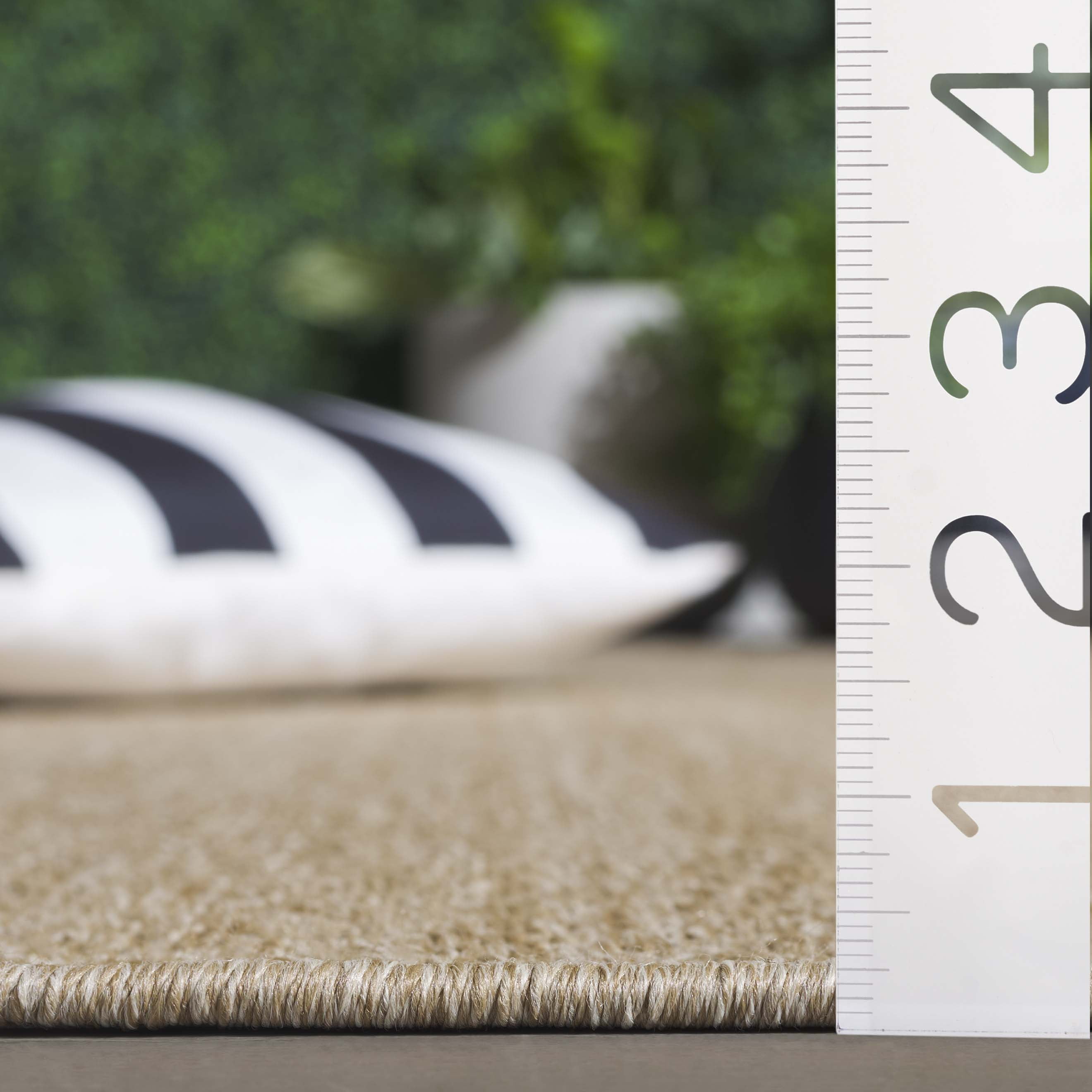 SAFAVIEH Sisal Performance Tendrils Solid Indoor/Outdoor Runner Rug, Natural, 2'2" x 8'