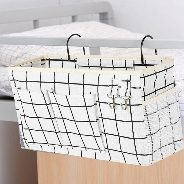 La litera superior del dormitorio aumenta el tamaño de la bolsa de almacenamiento junto a la cama y la bolsa colgante y cuelga la canasta de almacenamiento de tela junto a la cama.