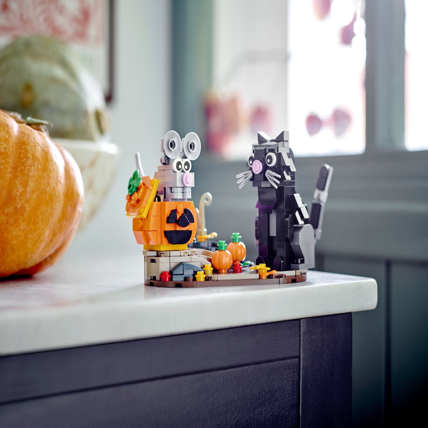 LEGO Halloween Cat & Mouse 40570 Building Kit with Pumpkin (328 Pieces)  (图3) LEGO Halloween Cat & Mouse 40570 Building Kit with Pumpkin (328 Pieces)  (图3)