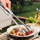 thumbnail image 4 of Pinzas de Acero Inoxidable para Barbacoa con Mecanismo de Bloqueo - Pinzas Dentadas para Asar Carne | Pan | Hornear y Cocinar Al Aire Libre - Pinzas para Alimentos de 30 Cm, 4 of 5