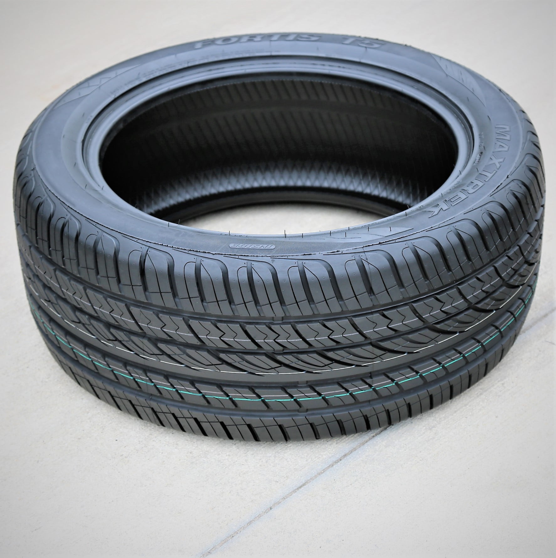 265/35R22 MAXTREK/FORTIS T5 22年 中古夏2本 Maxtrek Fortis T5 265/35R22 102V XL A/S Performance Tire