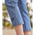 thumbnail image 3 of Atlas For Women - Vaqueros para Mujer (Azul), 3 of 5