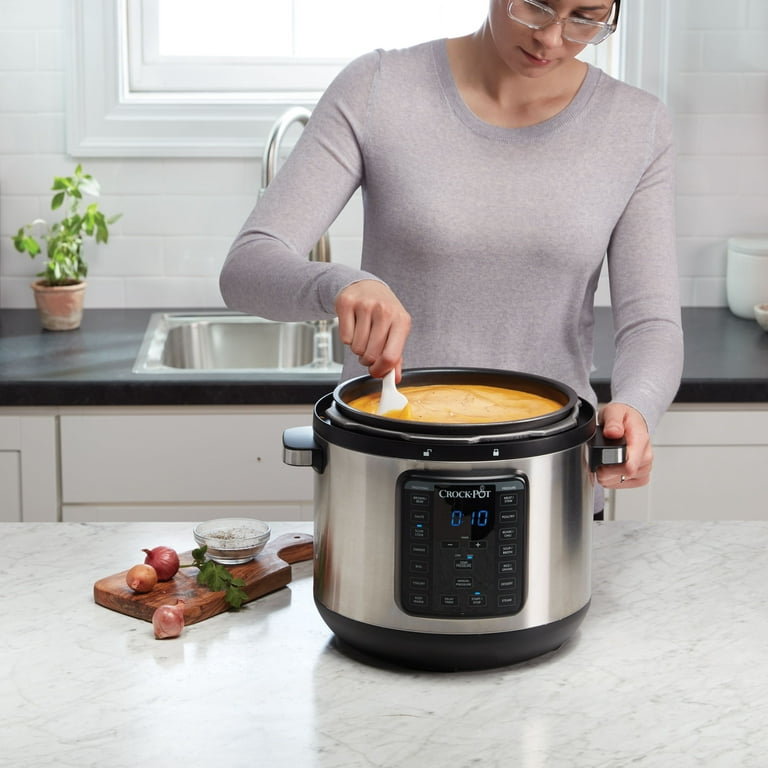 Brand New Crock-Pot 8-Quart Multi-Use XL Express Crock Programmable Slow  Cooker