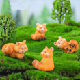 thumbnail image 5 of Figuras de Mapache Pequeñas en Miniatura, Minifiguras de Panda Rojo de de 1 Pulgada, Conjunto de Adornos de Pastel de Animales de Resina Lindos, 5 of 5