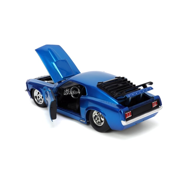 Jada Toys JAD33043 1-24 Scale Model Car for 1970 Ford Mustang Boss