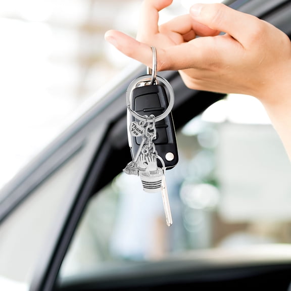 WEUVEB Housekeeping Keychain Charm T You Gesture 1Pcs