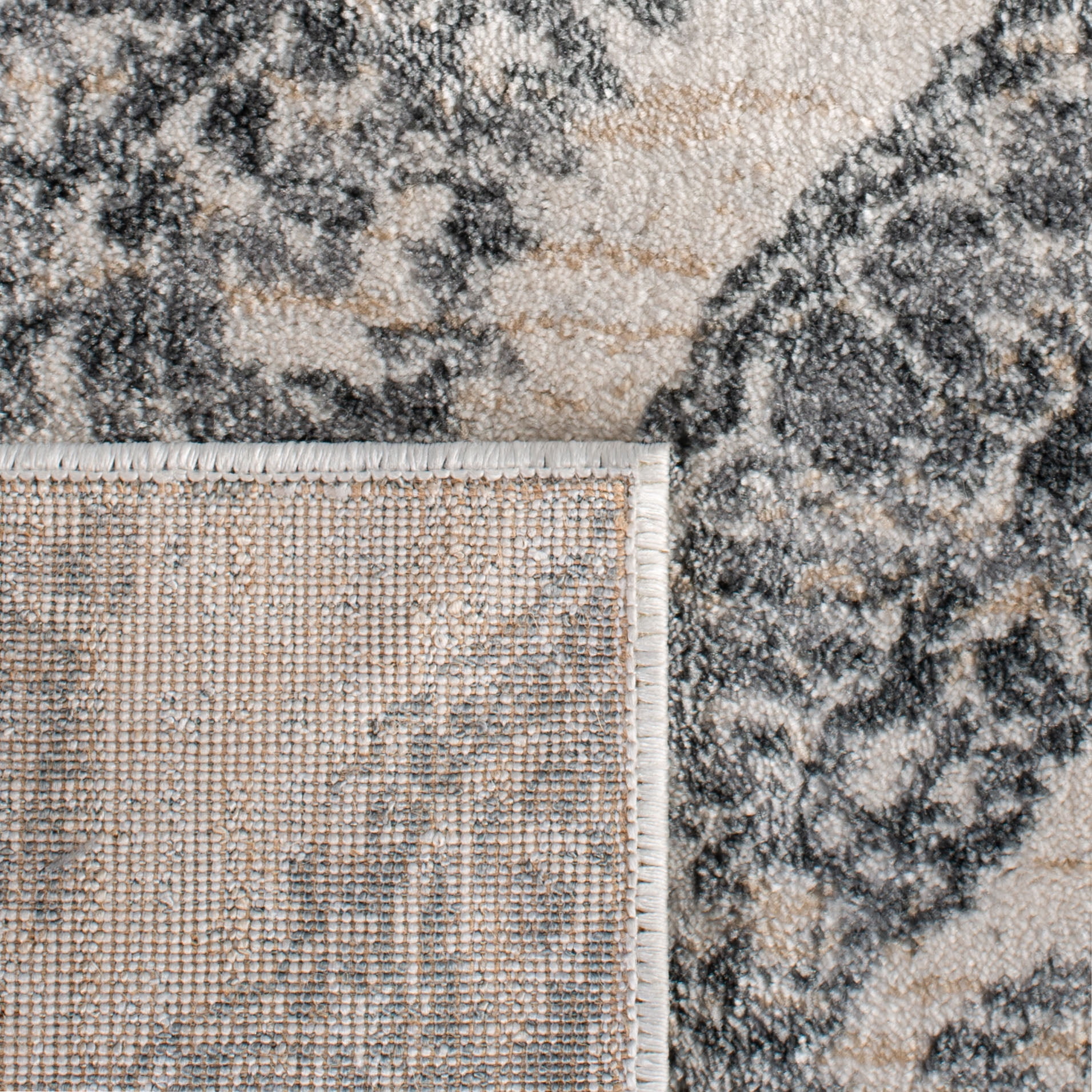SAFAVIEH Isabella Trenton Floral Runner Rug, Grey/Ivory, 2'2" x 7'