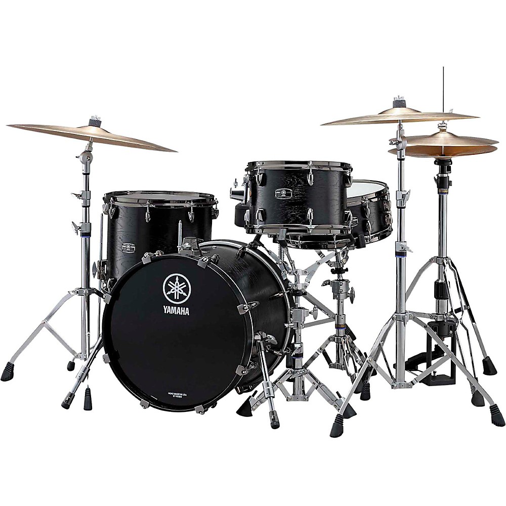 Yamaha Live Custom 3Piece Shell Pack with 18" Bass Drum Black Wood