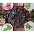 thumbnail image 5 of Lodge Cast Iron Seasoned Cast Iron Holiday Wreath Pan, 5 of 8