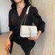 thumbnail image 4 of Bolso Hombro para Mujer Informal Con Solapa PU Bandolera Diario Salir Y Citas, 4 of 9
