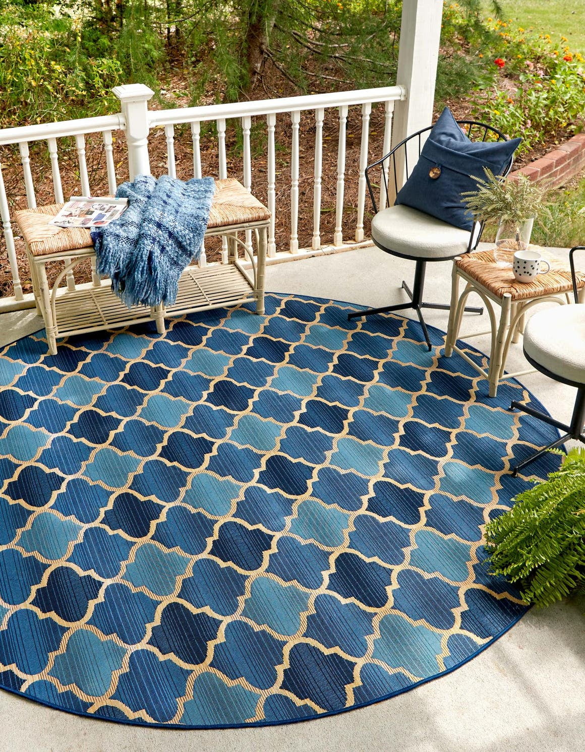 Unique Loom Eden Trellis Indoor/Outdoor Trellis Rug Blue/Beige 8' Round