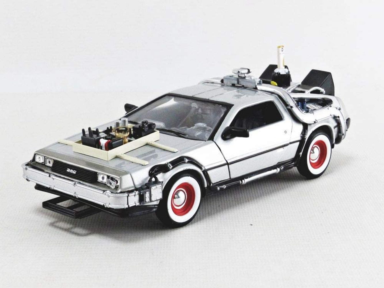 Jada DeLorean "Back to the Future Part 3" 1/24 Brushed Metal 32166 