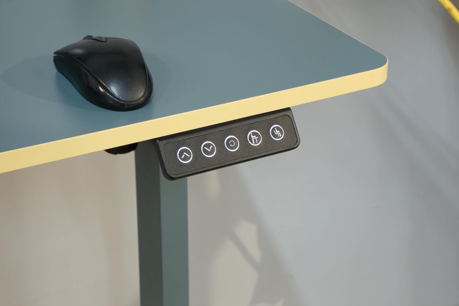 Hometrends Height-Adjustable Desk, Height-Adjustable Desk