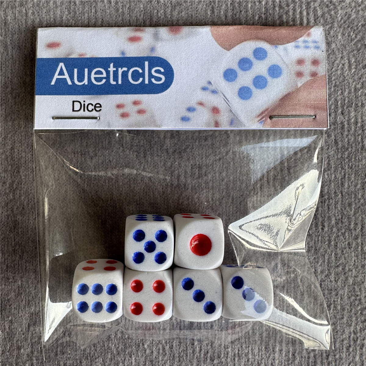 Auetrcls Dice for Quiet Shaking 1 Pack Use for Games
