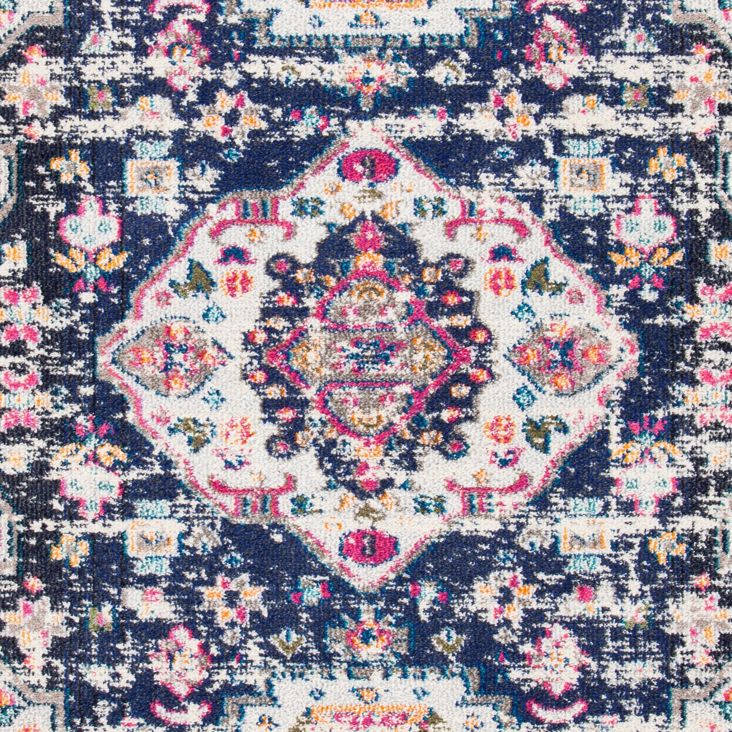 SAFAVIEH Madison Trenton Vintage Traditional Area Rug, Navy/Ivory, 6' x 9'