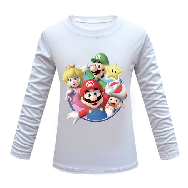 long-sleeved T-shirt